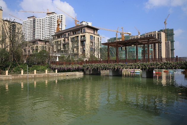 3-1-户外水岸工地.jpg
